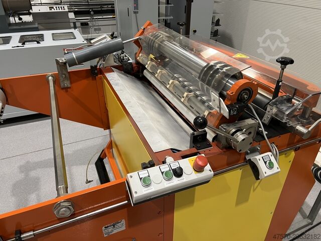 машина для різання паперу Robust 800 Roll-to-Sheet Slitter