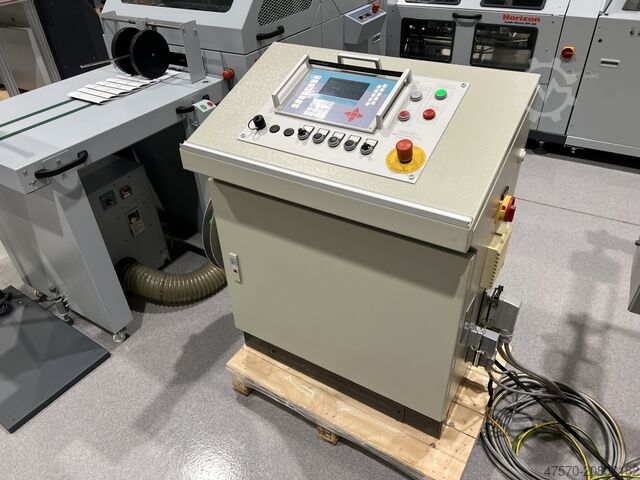 машина для різання паперу Robust 800 Roll-to-Sheet Slitter