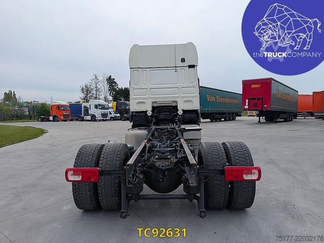 Chassis with cab DAF XF 450