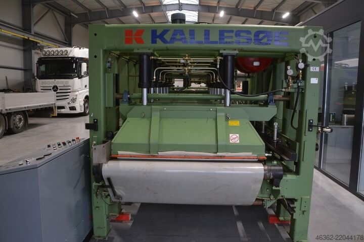 Prensa passante com pressão lateral Kallesoe PRASA DO KLEJENIA  LV 351