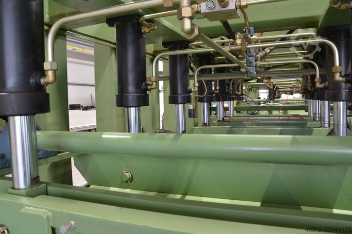 Prensa passante com pressão lateral Kallesoe PRASA DO KLEJENIA  LV 351