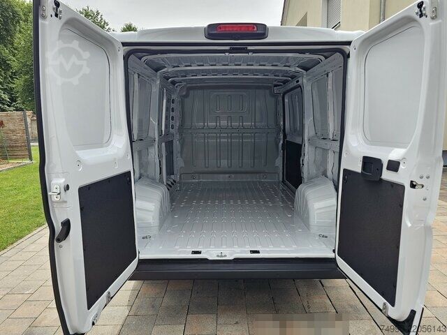 Kombijevsko vozilo Fiat Ducato 35 140 L2H1 TFT Kamera PDC 2x Airbag