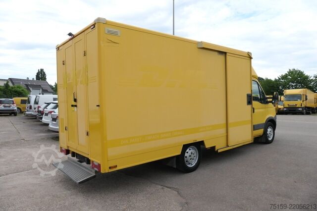 Transporter mit Koffer iveco Daily 35 S11 C30C AUTOMATIK KAMERA Regale LUFT DURCHGANG EURO-5 CoC