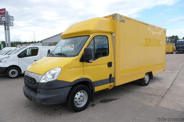 Transporter mit Koffer iveco Daily 35 S11 C30C AUTOMATIK KAMERA Regale LUFT DURCHGANG EURO-5 CoC