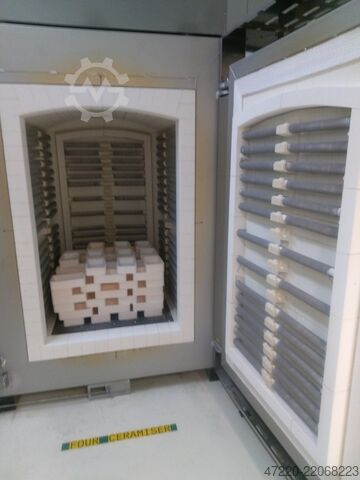 Piec komorowy elektryczny 1340°C Nabertherm N1000/H