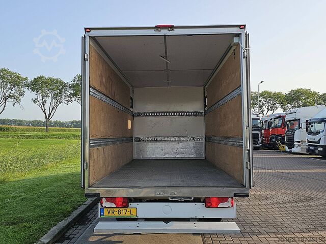 čemodāns MERCEDES-BENZ SPRINTER 316 Bakwagen Deuren!
