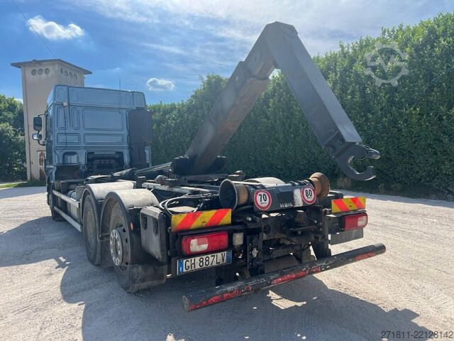 Autocamion cu cârlig pentru containere DAF DAF XF510 SCARRABILE USATO
