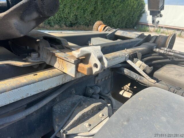 Autocamion cu cârlig pentru containere DAF DAF XF510 SCARRABILE USATO