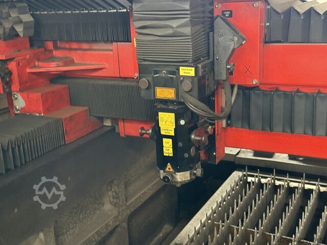 Máquina de corte por láser BYSTRONIC BYSTAR 3015