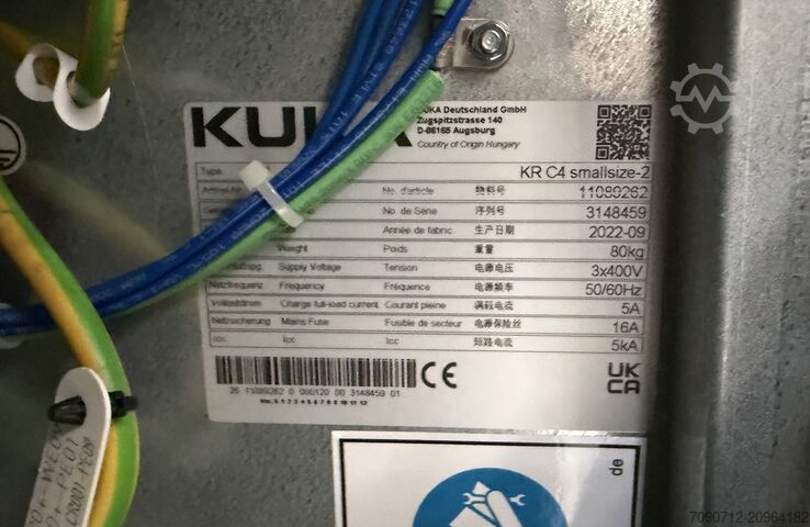 Industrial robot KUKA KRC4 KR10 R900-2 / FLR