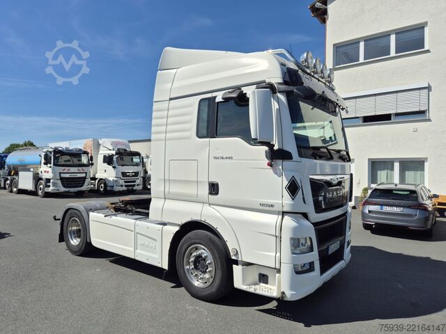Vakio vetoauto MAN TGX 18.440 4x2