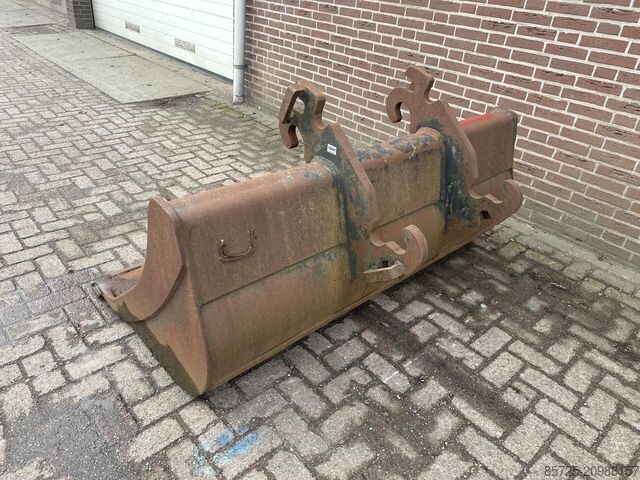 ถังมาตรฐาน  CW 30