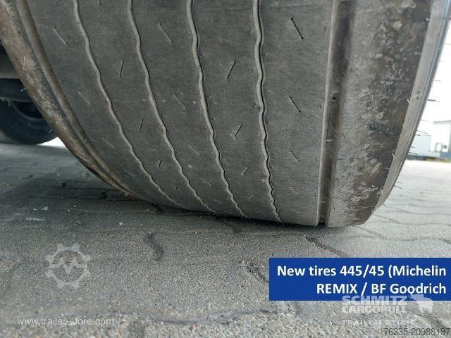 Naczepa otwarta z plandeką Schmitz Cargobull Curtainsider Mega