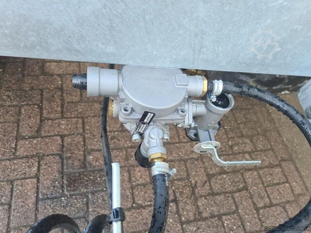 Wóz do bel  Balenwagen verzinkt