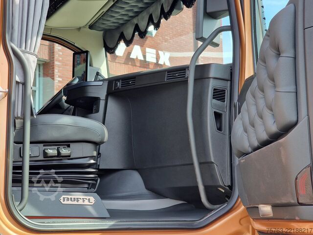 Standard-SZM Volvo FH 13.500 Aero Globetrotter XL 4x2 - New - Full...