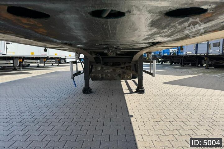 Suitcase HTF HZO 39 / Disk brakes