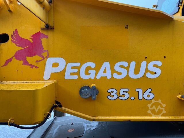 Telehandler Dieci Pegasus 35.16