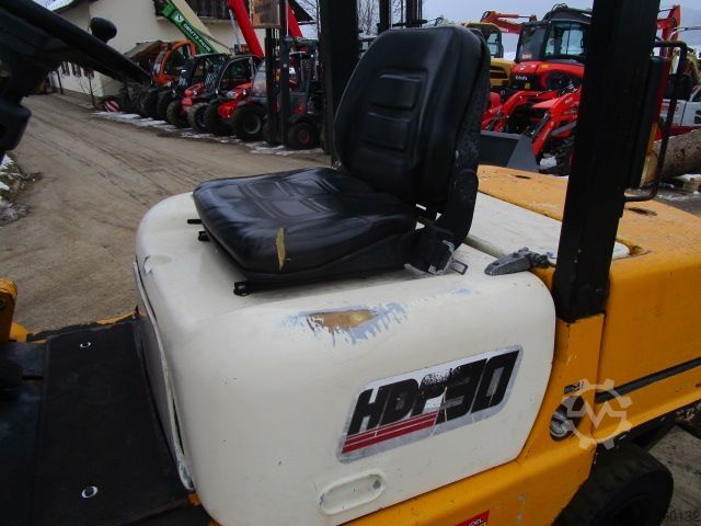 Dieselstapler Halla HDF30 - Triplex-Freihub + neuer Seitenschieber