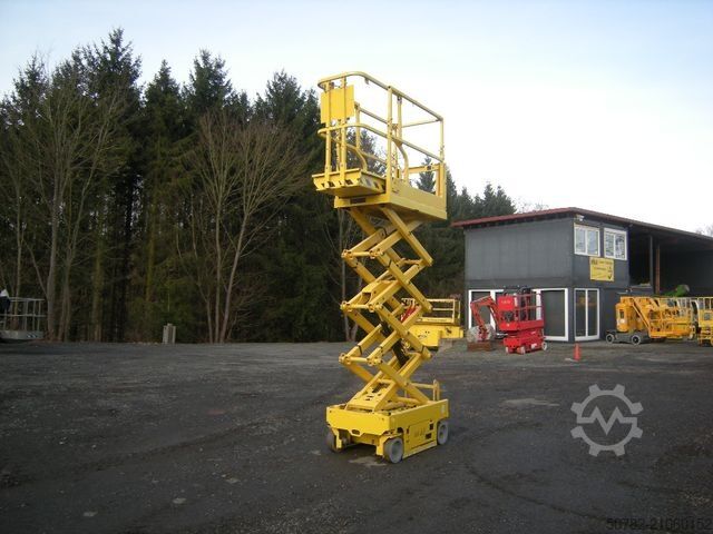 Plateforme de travail GENIE GS 1330, Genie mit neuen Batterien, 5,9 m