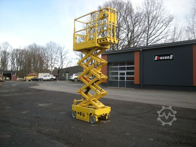 Plateforme de travail GENIE GS 1330, Genie mit neuen Batterien, 5,9 m