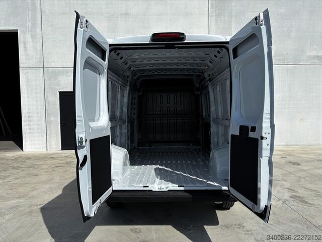 Bestelwagen Peugeot Boxer L3H2