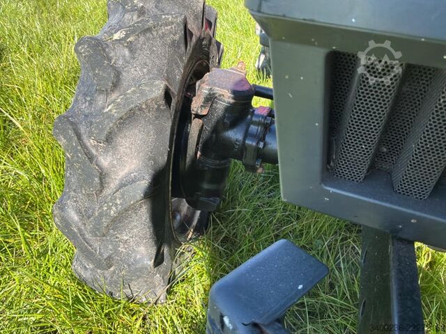Tractor Yanmar F20D