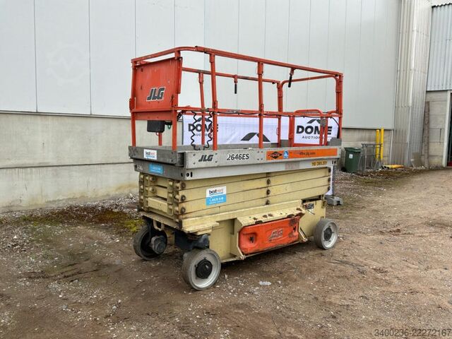  JLG 2646ES