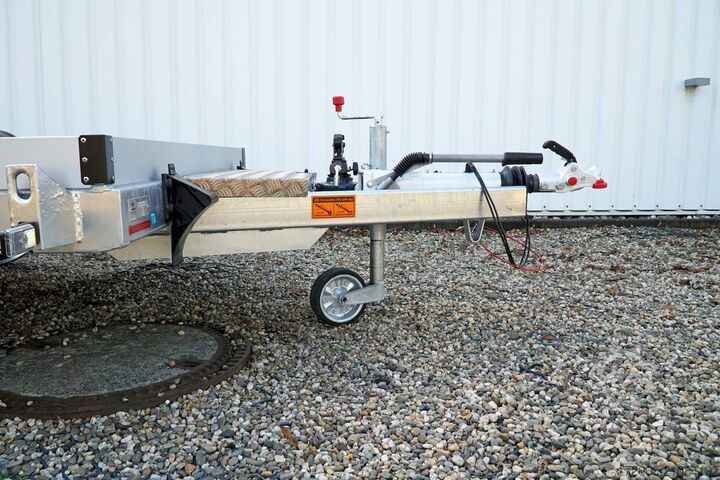 Low-loader trailer Vezeko HUSKY FB 35.35 345X162X10CM 3500KG ABSENKER