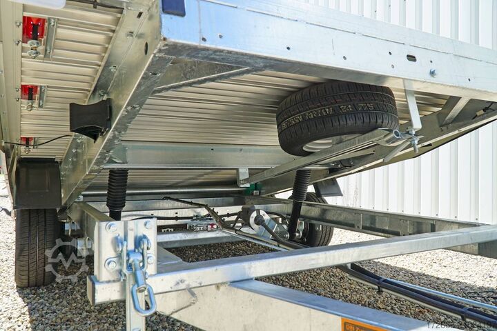 Car carrier van Vezeko IMOLA 30.43 RACE MASTER | HANDSEILWINDE 502X209CM 3000KG AUTOTRAILER