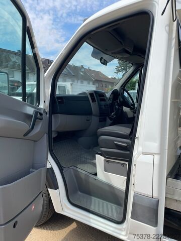 مركبة بلدية لتنظيف بيارات الصرف الاحترافية Mercedes-Benz Sprinter 516 CDI Sinkkastenreiniger