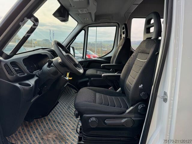Mobil station wagon beratap tinggi Iveco Daily 35S16 A8 *DoKa*Automatik*AHK*R3.520mm*
