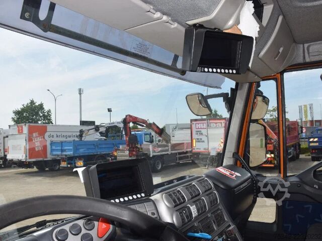 Véhicule de collecte des déchets Iveco AD260S31