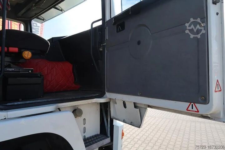 垃圾收集车 Volvo F 12.400 Volvo F12-400 Vuilniswagen - Oldtimer