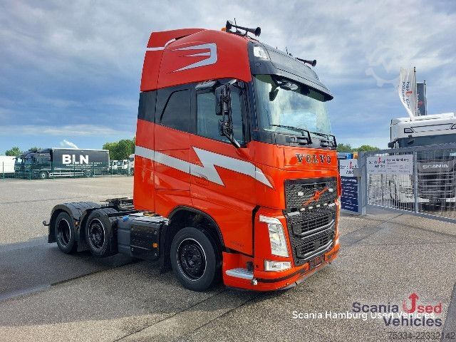 Standardni tegljač Volvo FH 500 6x2/4