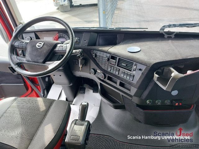 Standardni tegljač Volvo FH 500 6x2/4