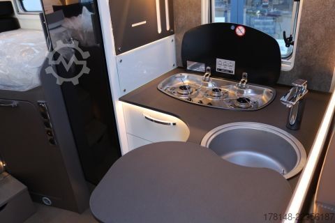 Husvagn/husbil Bürstner Lyseo TD 690 G Limited Edition