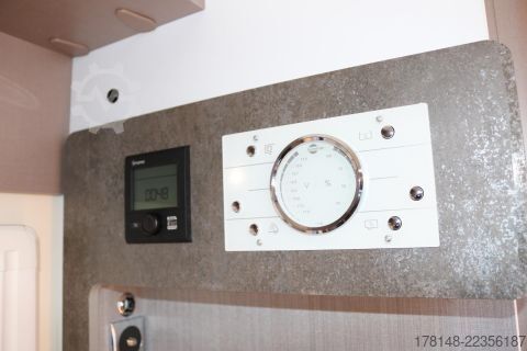 Husvagn/husbil Bürstner Lyseo TD 690 G Limited Edition