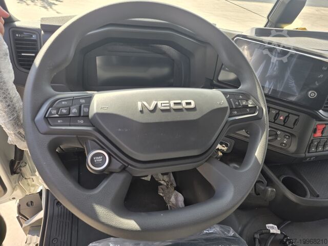 Kamion me krah të lëvizshëm për kontejnerë IVECO XWAY 260S54