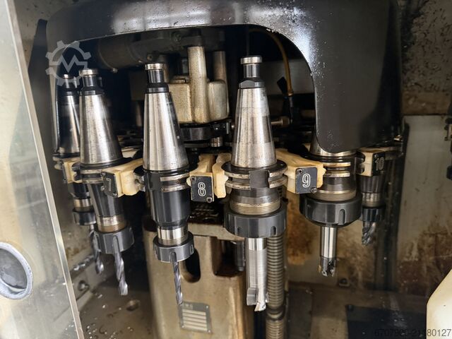 Centro de maquinagem universal Deckel Maho DMU 80 monoBLOCK