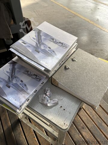 Trung tâm gia công vạn năng Deckel Maho DMU 80 monoBLOCK