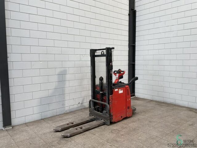 Stapler Linde L12