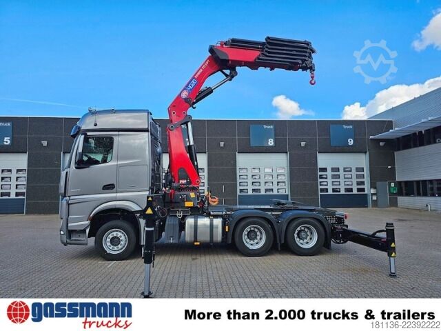 Unit traktor standar Mercedes-Benz Arocs 2653 6x4, Kran HMF 4020, Funk, Retarder