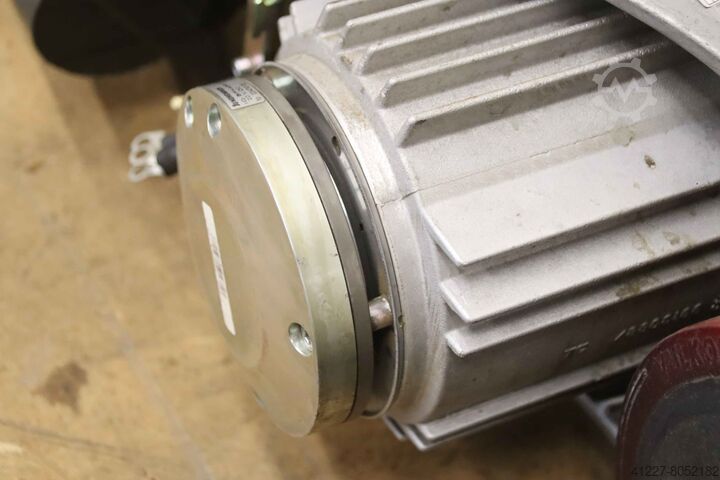 Дишло в комплекті з приводом Jungheinrich ECE 118