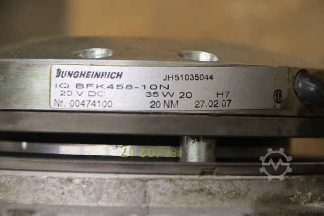 Дишло в комплекті з приводом Jungheinrich ECE 118