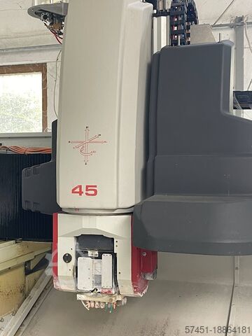 เครื่องบดแก้ว INTERMAC MASTER 45