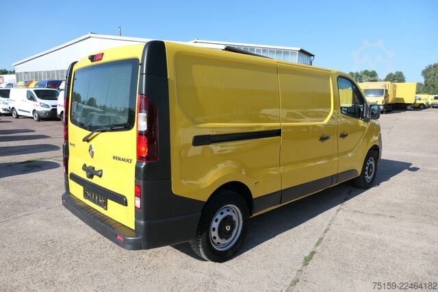 Furgão de painéis renault Trafic dCi 120 L2H1 3,0t Komfort