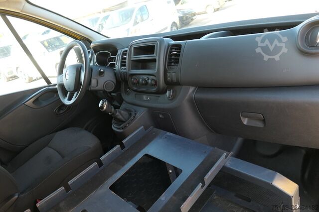 Furgão de painéis renault Trafic dCi 120 L2H1 3,0t Komfort