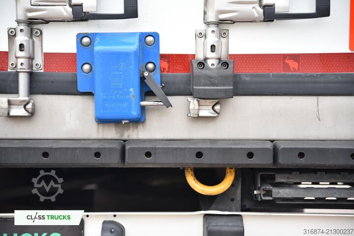 รถพ่วงกึ่งตู้เย็น SCHMITZ CARGOBULL SKO FP 60 ThermoKing SLXi 300