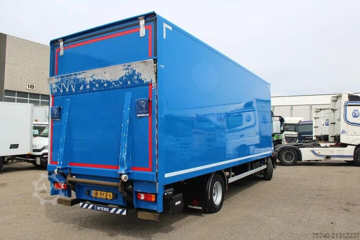 Chiếc vali Iveco Eurocargo 120E21 + LIFT + EURO 6 + 2 PIECES IN ...