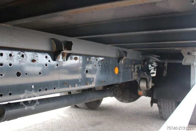 Kovček Iveco Eurocargo 120E21 + LIFT + EURO 6 + 2 PIECES IN ...